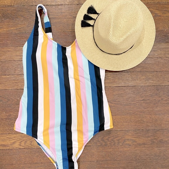 Kona Sol One-Piece Swimsuit! - Picture 3 of 7